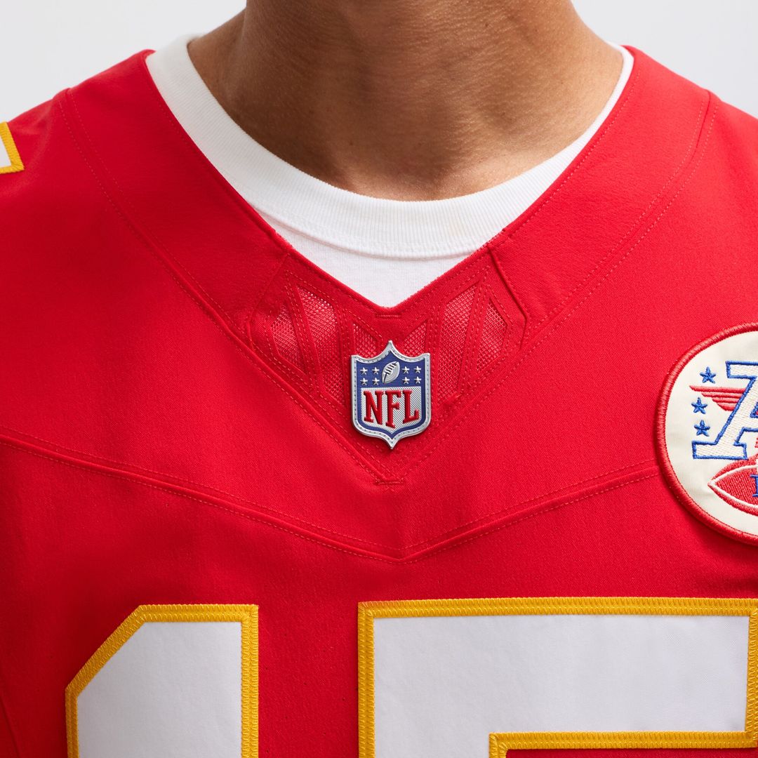 Patrick Mahomes Kansas City Chiefs Nike Vapor F.U.S.E. Elite Jersey - Red Official NFL Team Apparel Football Fan Gear